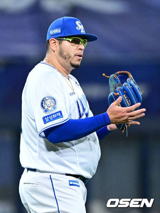 이닝 잘 먹는 '15승 외인’ 후라도, “삼성의 일원이라 큰 만족” SNS 통해 감사 인사