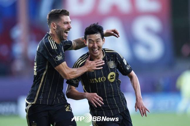 [오피셜] '손흥민 새 역사 썼다' 아시아 최초 MLS 올해의 골 수상