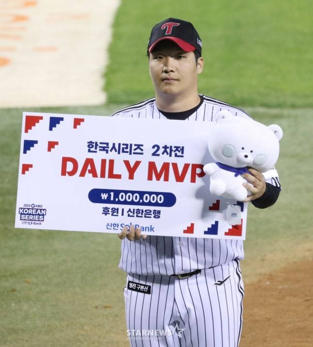 '7G 11타점' LG 역사상 이런 클러치히터 없었다, '단 두 번 만에' 구단 KS 최다 타점 경신