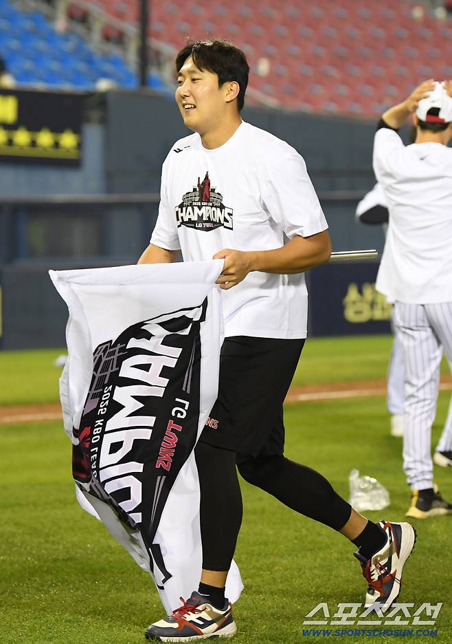 4일밖에 못 쉰 괴물 vs 갑자기 3차전 나오는 특급 좌완...한화 이기면 반전 시작, LG 이기면 사실상 시리즈 끝