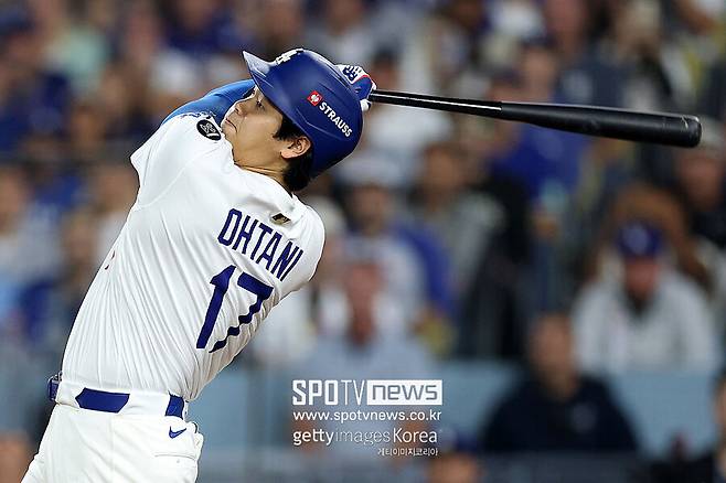 '불멸의 기록 나왔다' 오타니 9출루 경악…고의 볼넷만 5개, 토론토는 상대할 생각이 없다
