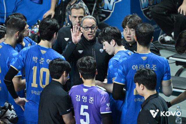 89분 만에 완패 충격, 홈에서 이렇게 지다니…감독 답답하다