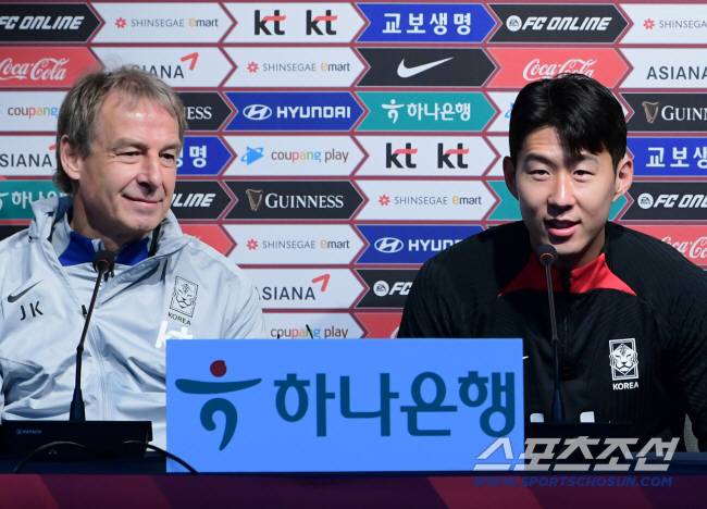 손흥민 망친 '韓 역사상 최악의 감독' 충격 근황...홍명보호와 '정면충돌' 가능, 월드컵 파격 만남 성사?