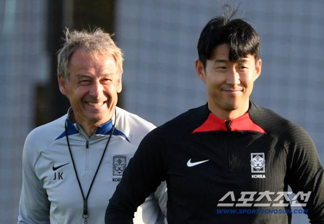 손흥민 망친 '韓 역사상 최악의 감독' 충격 근황...홍명보호와 '정면충돌' 가능, 월드컵 파격 만남 성사?