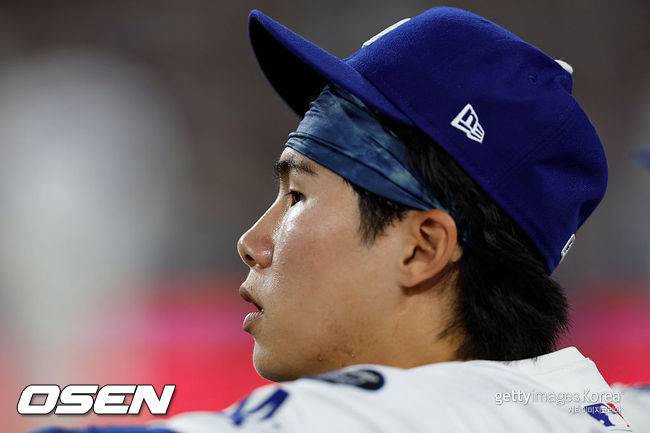 '타율 .083' 타자, 5타수 무안타 침묵→연장 18회 혈투에도 로버츠는 김혜성 외면…대주자 아니면 쓸 생각 없나