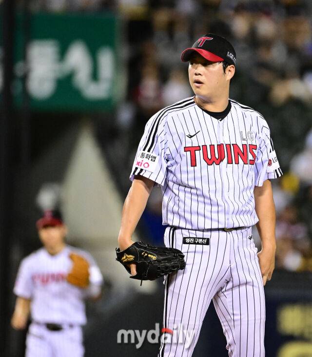 '최고 구속 146km 찍었다' 38억 FA 좌완, 2년 전 KS 위력 보이나... 명예회복 신호탄 쐈다