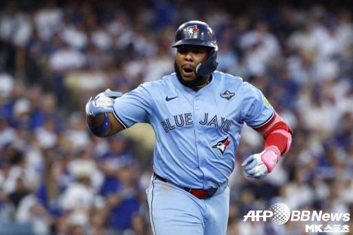 “우리집 가서 끝내자” 토론토, 다저스에 반격...시리즈 2-2 [WS4]