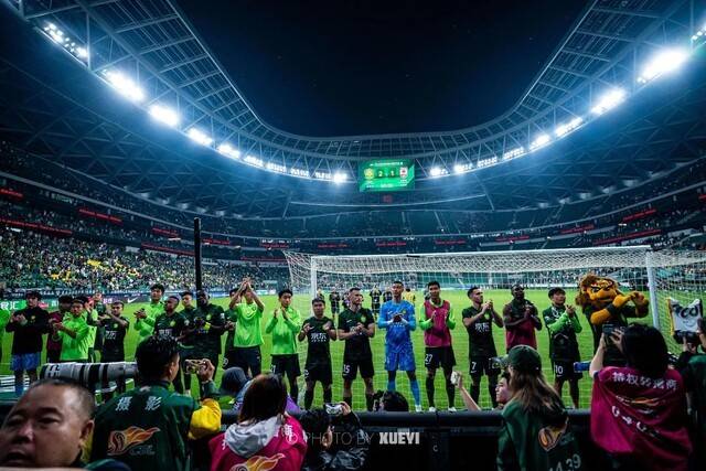 선수단 버스 압류, 임금 체불, 훈련장 사용 금지… 中 명문 베이징 궈안의 몰락, 자칫하면 문 닫을 판