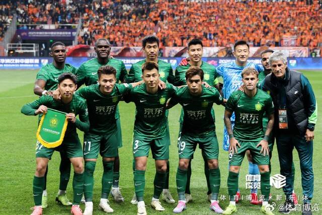 선수단 버스 압류, 임금 체불, 훈련장 사용 금지… 中 명문 베이징 궈안의 몰락, 자칫하면 문 닫을 판