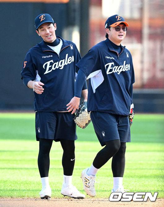 한화 3차전 라인업 발표, 이진영 첫 선발 출격…손주영 상대 .667 초강세, 2루수 황영묵→이도윤 선발 [KS3]