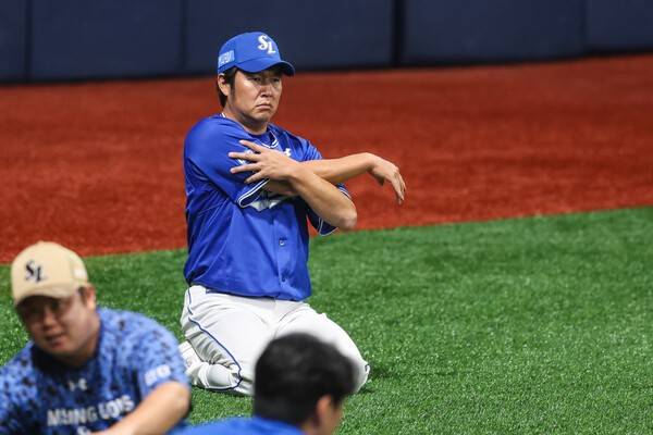 23년 선수 생활 끝날까…'방출→최강야구 도전 실패→프로 복귀→KS 등판' 그러나 1군 5경기 뛰고 팀 떠나는 송은범