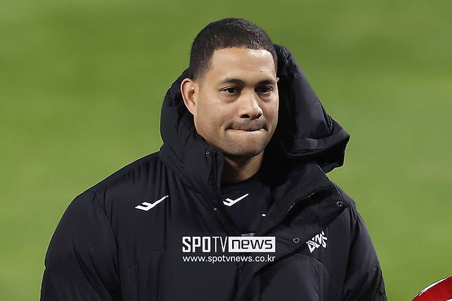 드디어 치료 끝났나…LG 13승 외국인투수 출격 준비 끝, 염경엽