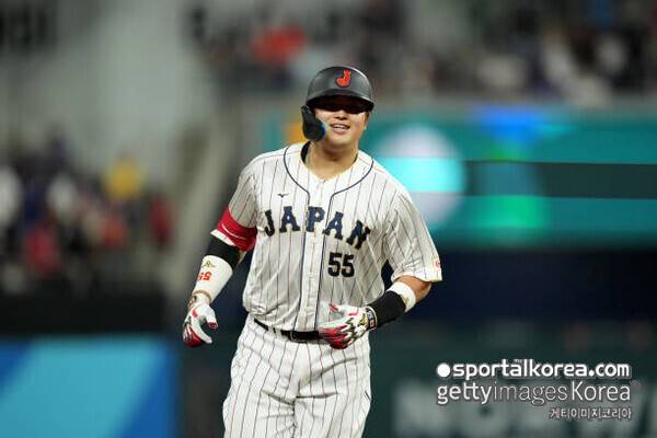 '대충격' 韓·日 야구 수준 차 이 정도였어? 송성문은 50위 밖, 동갑내기 3루수 오카모토는 1288억 잭팟 예상