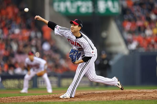 '8회 충격패' 염경엽 감독