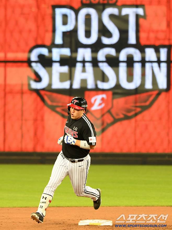 도루실패 50억 FA 역전 2루타로 한화에 1승 선사. 김서현 감격의 승리투수. 한화 분위기 바꿨다[KS3 리뷰]