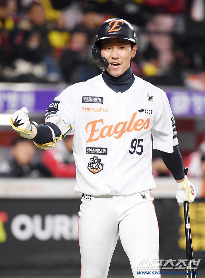 도루실패 50억 FA 역전 2루타로 한화에 1승 선사. 김서현 감격의 승리투수. 한화 분위기 바꿨다[KS3 리뷰]