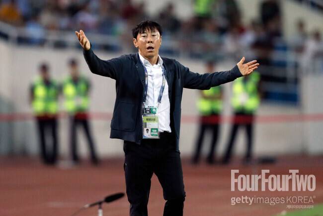 ‘신태용 잃고 외양간 고친다’…선수 항명 눈 감고 경질, 뒤늦은 후회 “이번 일로 교훈 얻었습니다”