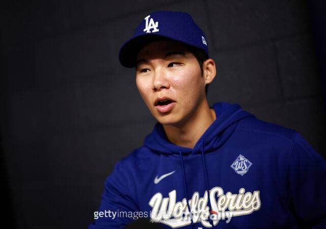 다저스는 김혜성을 WS 로스터에 넣지 말아야 했다…쓰지도 않고, WS ERA 4.30인데 투수 1명이 아쉽죠