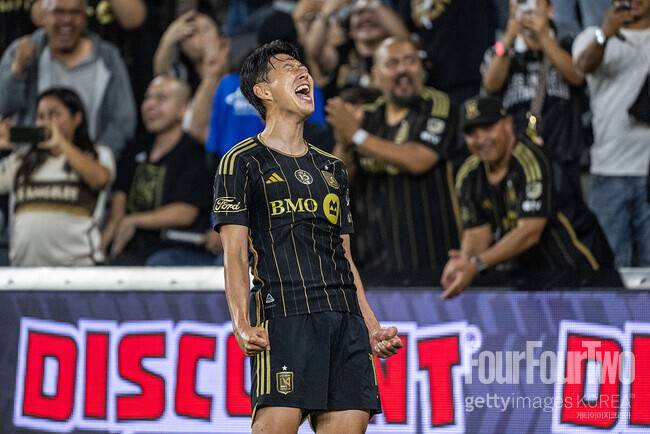 ‘손흥민 못 막으면 탈락인데…’ 상대 감독 한탄했다 “일대일, 뒷공간, 양발, 연계 다 완벽하더라”