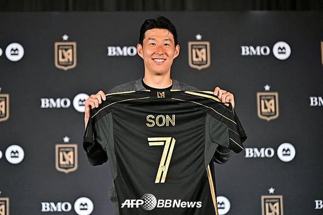 손흥민 새 연봉 첫 공식 발표 '160억원'... 메시 이어 MLS 전체 2위