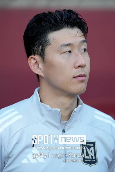 MLS ‘오피셜’ 공식발표→손흥민 연봉 160억 확정, “메시보다 한 칸 아래”…韓 축구 역대급 사건 떴다