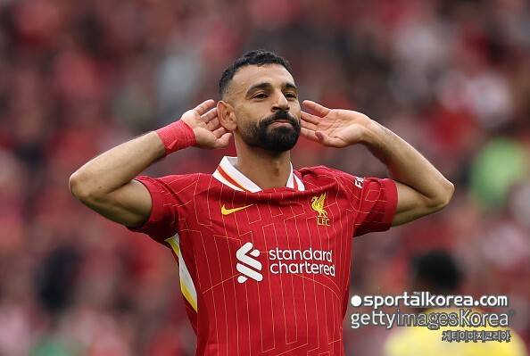'손흥민과 정반대' 레전드 살라, 박수 아닌 비난 속 리버풀과 이별…