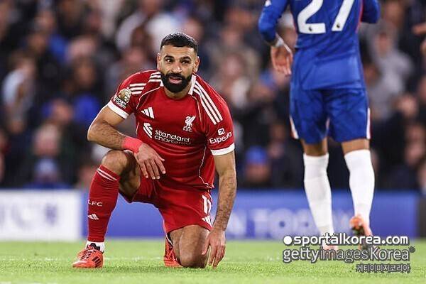 '손흥민과 정반대' 레전드 살라, 박수 아닌 비난 속 리버풀과 이별…