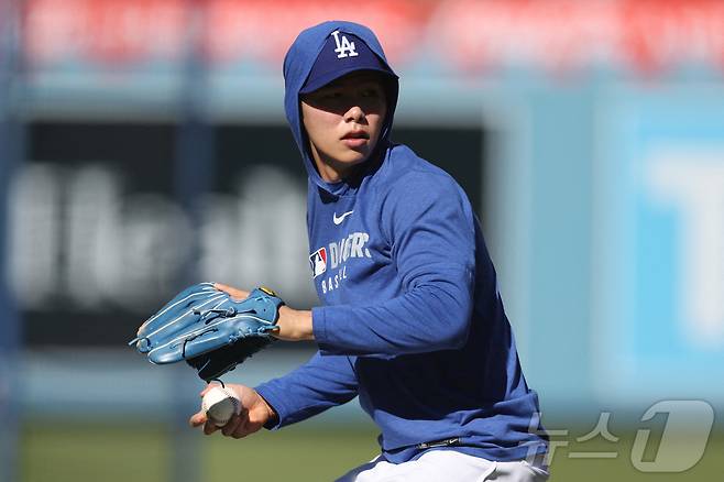 토론토, 다저스 완파…32년 만에 월드시리즈 우승까지 1승 남았다