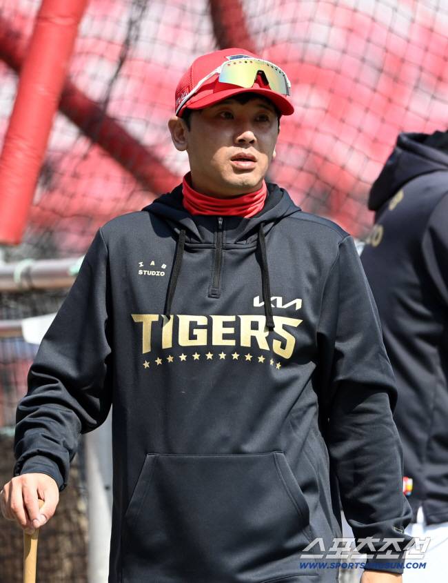 '롯데·두산과 연쇄 트레이드' KIA, KT에서도 영입한다…8위 충격, 대대적 개편한다