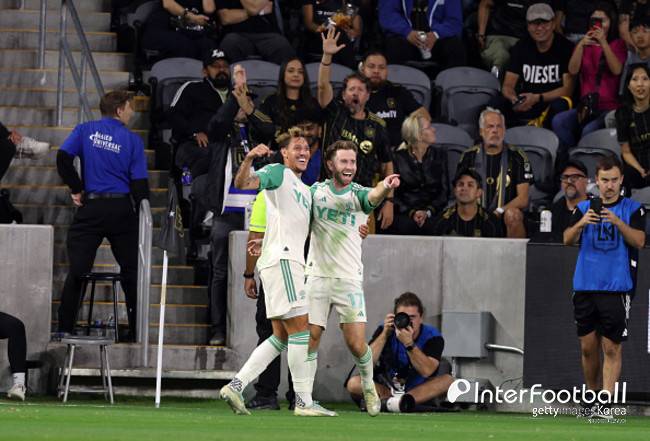 [MLS REVIEW] 손흥민 패스→부앙가 슈팅→오르다스 골…LAFC, MLS컵 PO 첫 경기서 오스틴에 2-1 승리