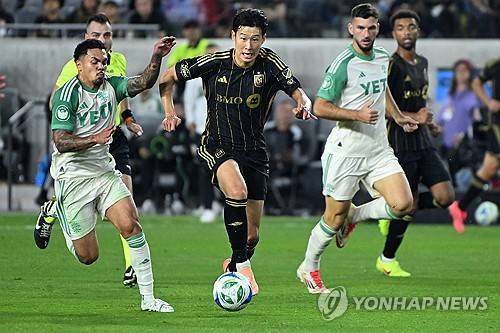 손흥민 3초 만에 4~5명 돌파 '축신짤' 생성→LAFC, PO 서부 준결승 진출 보인다…오스틴에 1차전 2-1 신승