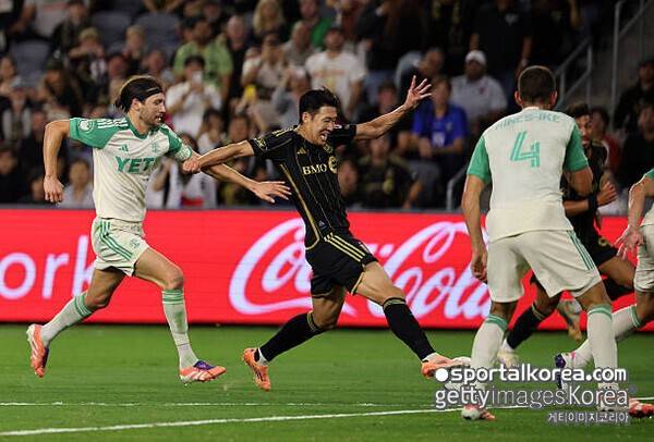 MLS '오피셜' 공식 인증