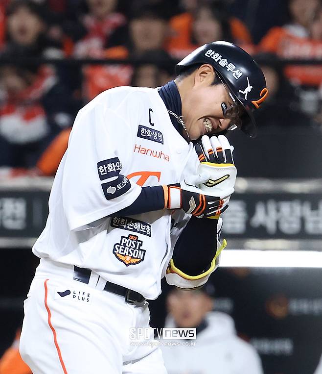 ‘채은성 아찔 손목 사구’ 대전의 야유, 무슨 일이… 한화 짜내기 선취점, LG는 병살타에 울었다