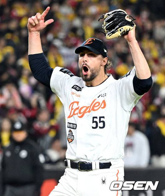 KS 앞두고 깜짝 방문, 와이스 장인어른 앞에서 포효…117구 미친 투혼, 교체 거부 승부욕까지 엄청났다 [KS4]