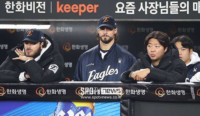 '말이 안 나오는 충격패' 7이닝 무실점 포효하던 와이스…더그아웃에서 표정 잃었다