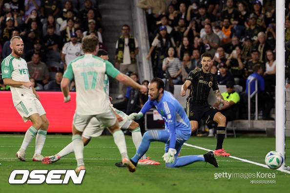 ‘원래 손흥민 어시스트가 맞는데…’ 부앙가 결승골, 다른 선수 득점으로 기록된 이유는?