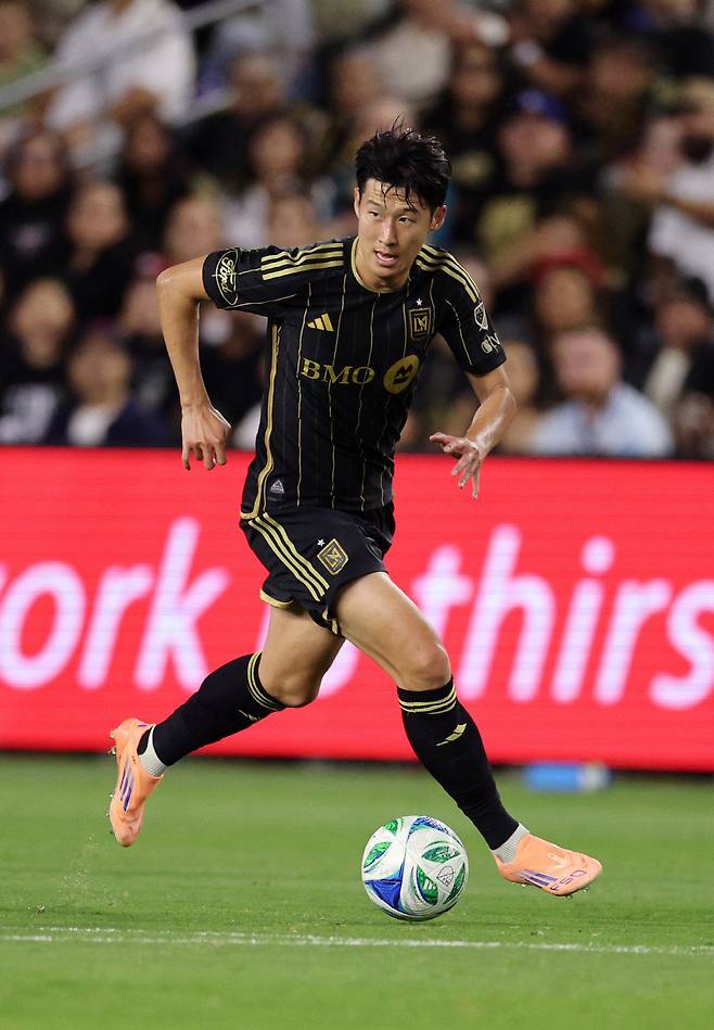 英 독점 인터뷰, LAFC 공식 인정