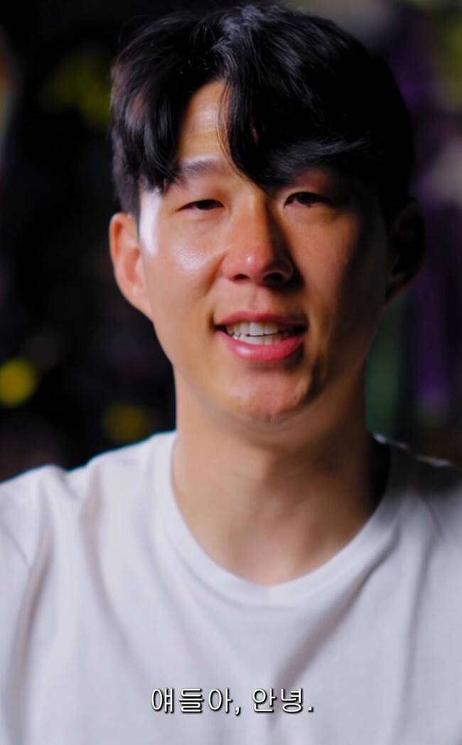 '토트넘 직원 신세 한탄' 미국서 손흥민 유니폼 불티나게 팔리는데…“쏘니 떠나니 매출 반토막”