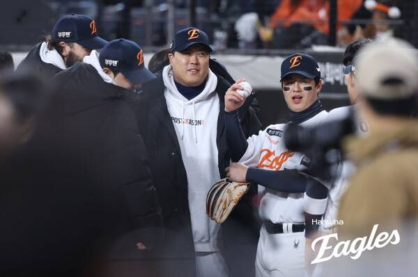 '1승3패' 한화, 초강수 던졌다… 김경문 감독