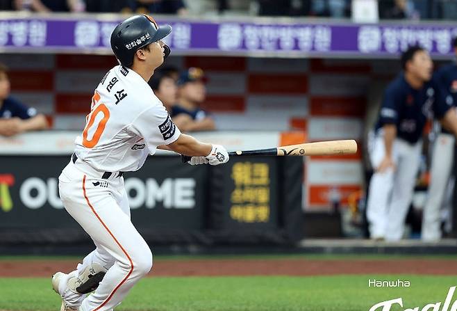 '벼랑 끝 한화' 5차전 선발 라인업 변화… 이원석 우익수 선발 출전