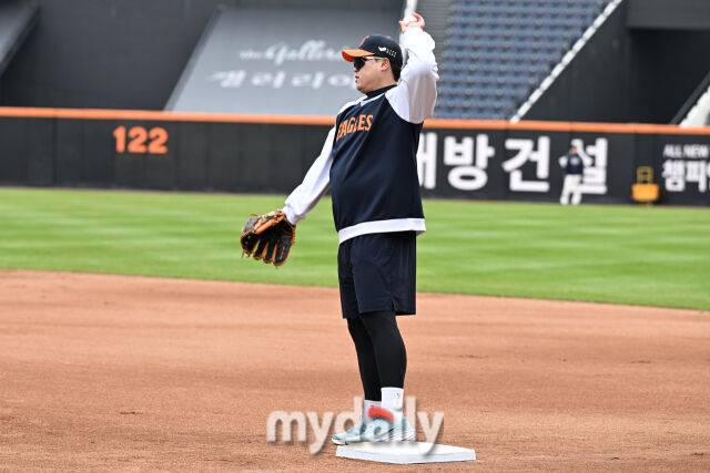 “(류현진)던지겠다고 얘기한 것 같은데…” 한화는 벼랑 끝이다, 폰와가 해줬으니 류문이 해줄 시간이다[MD대전 KS5]