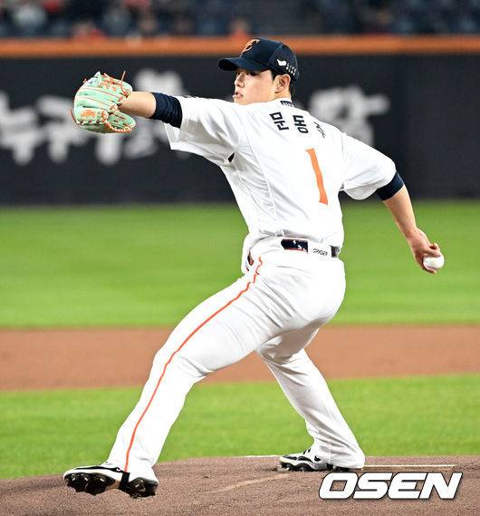 문동주도 지쳤다, 최고 시속이 150km라니…1이닝 21구 1실점 초고속 강판, 부상은 아니다 [KS5]