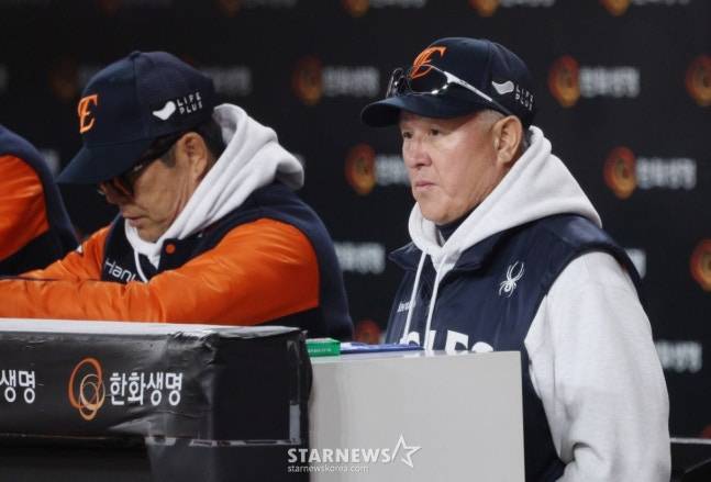 '패장' 김경문 감독