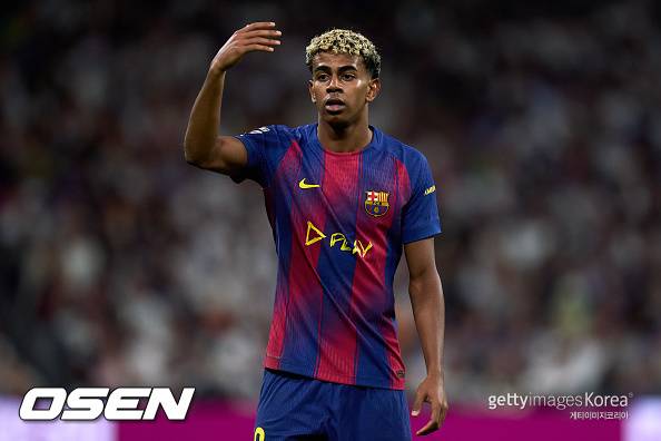 ‘또 여자문제 터진 천재’ 라민 야말, 엘 클라시코 패배 후 슈퍼모델과 하룻밤…딱 걸렸다