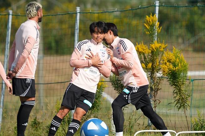 곰 습격받아 사망 ‘충격’…훈련장 전격 폐쇄→日 축구 비상사태