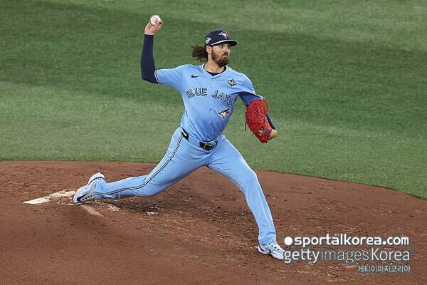 'KKKKK' 지옥의 스플리터 장착한 가우스먼, 다저스 타선 완벽 봉쇄→오타니·프리먼 줄줄이 삼진
