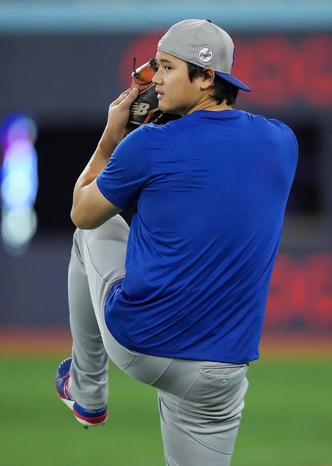 ‘오타니 룰’에… 다저스 “7차전 가면 오타니, 오프너나 외야수로”