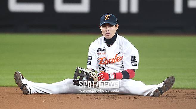 사실상 ‘200억’ 날리고 야구한 한화… 기대치에 반만 했어도, 통합우승까지 가능했을까