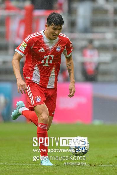 韓 괴물은 EPL 팀 골라서 간다…구단명 전격 공개 “리버풀, 첼시, 토트넘→김민재 영입 추진”