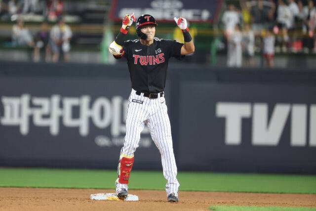 '트레이드가 신의 한 수로' 이적 후 우승, 정작 복덩이는 크게 기뻐하지 못했다